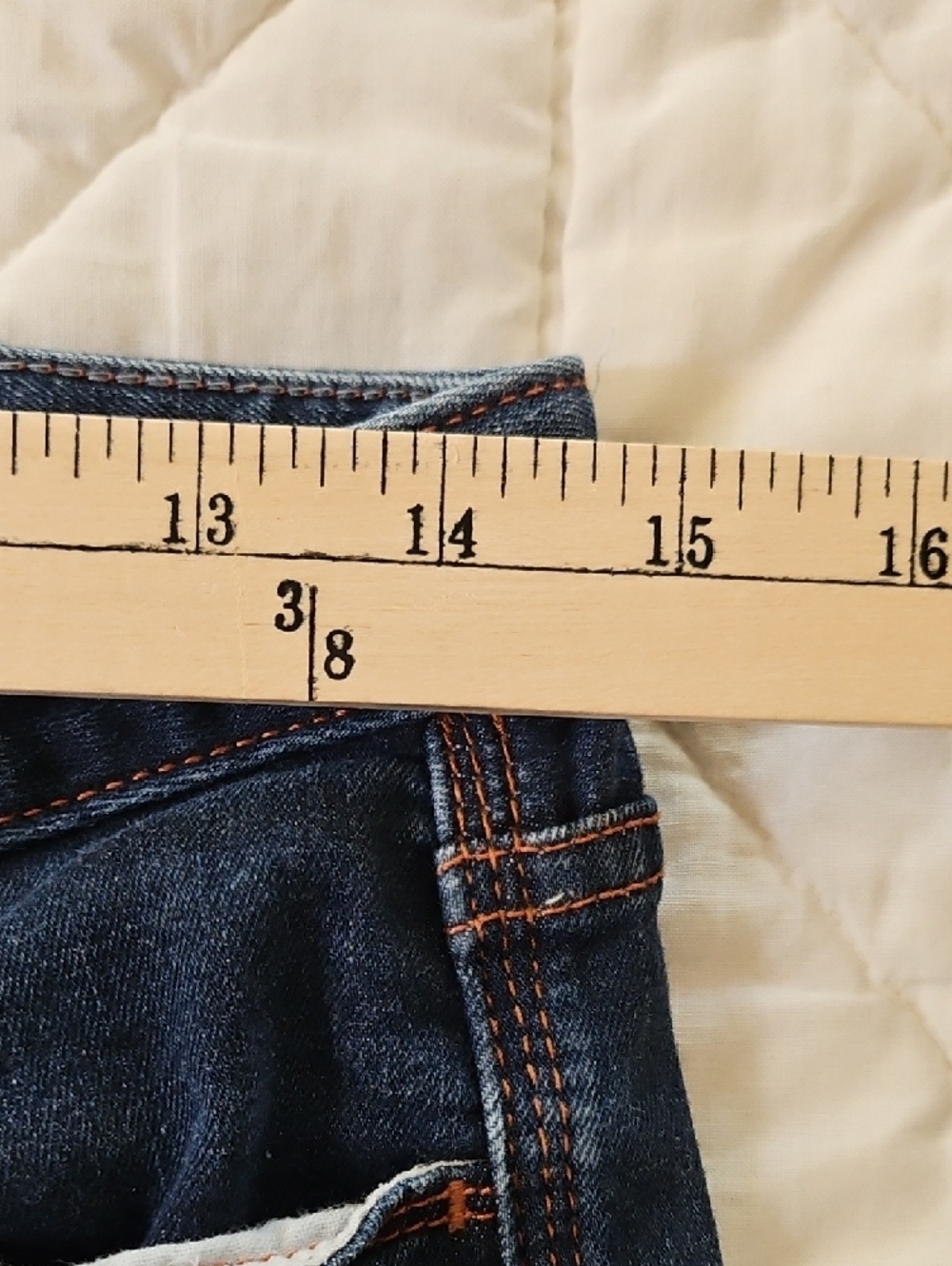Banana Republic Dark Wash Mid-Rise Skinny - Size 28 - Picture 3 of 9